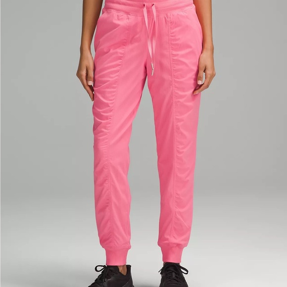 Lululemon Dance Studio Mid Rise Jogger Lined Sakura Pink sz 12 🌟NWT SOLD OUT🌟 - Picture 2 of 9